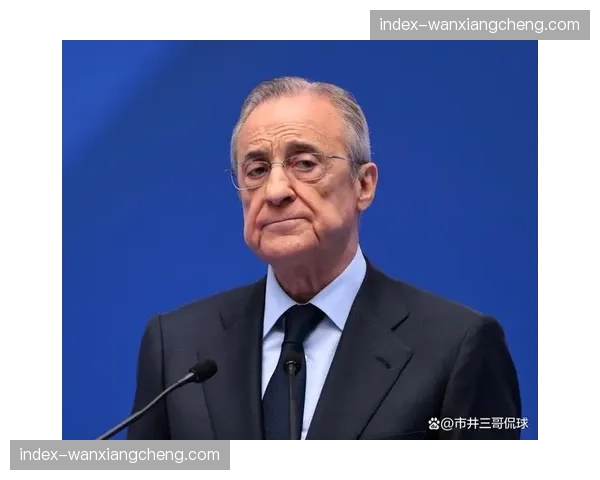 西甲裁判委员会宣布下赛季将试行主裁判赛后公开解释争议判罚环节 西甲裁判委员会宣布下赛季将试行主裁判赛后公开解释争议判罚环节